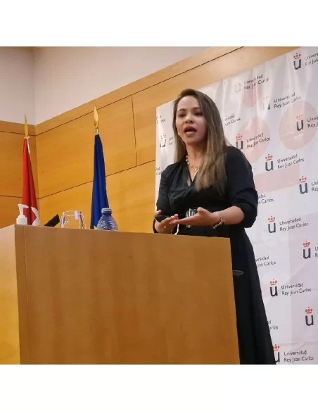 ASESORÍA CON MICHELLE IVANOVA NARVÁEZ CALDERÓN